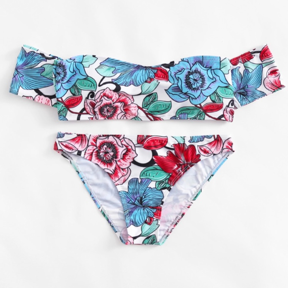 Off the shoulder floral bikini set